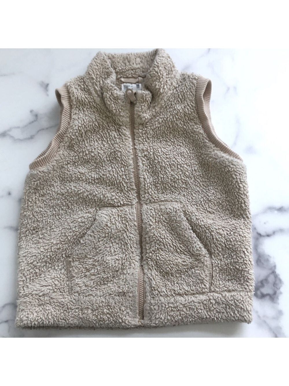 Uniqlo Kids Fluffy Yarn Fleece Vest Sherpa Fleece Vest Ivory Unisex Girls Sz 2-3
